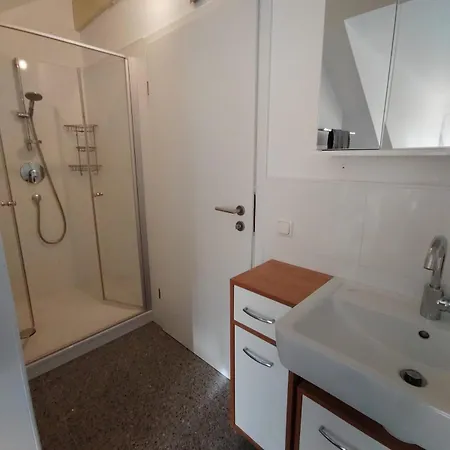 Wolfratshauserstrasse Apartment Munich