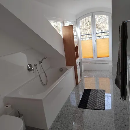 Wolfratshauserstrasse Apartment Munich